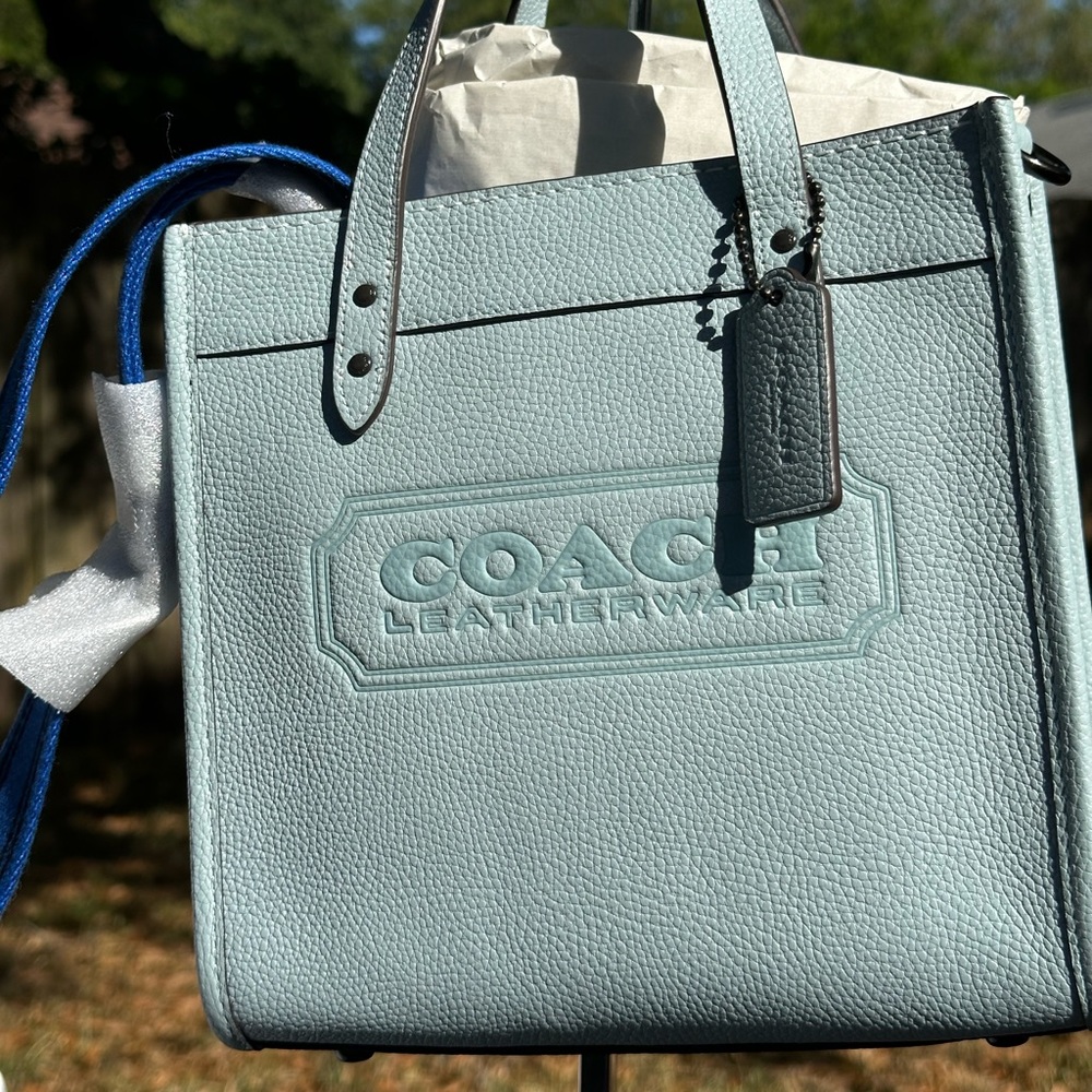 Coach Field Tote 22 Pebble Leather Aqua - Picture 5 of 15
